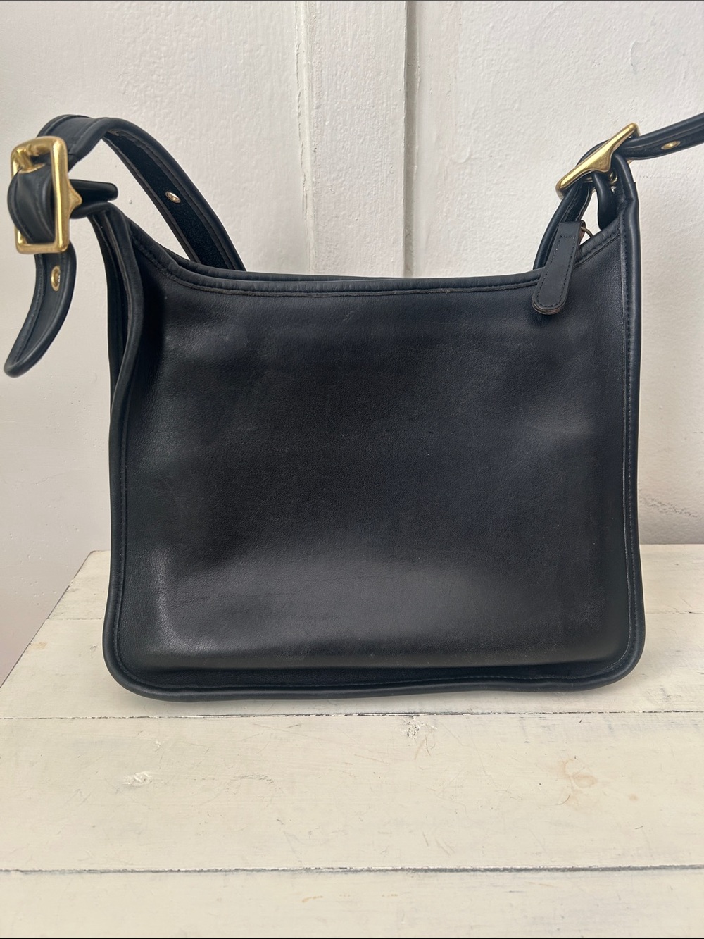 Vintage Coach #9966 Legacy Zip Black Leather Crossbody Shoulder Bag Purse Brass